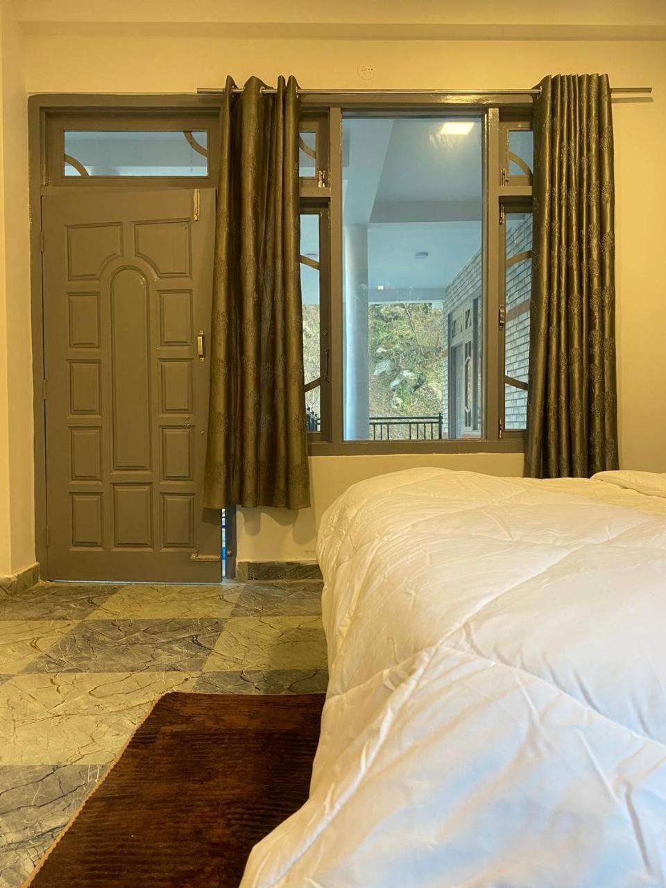 Hom House Of Mannmauji Riverside Kasol Esterno foto